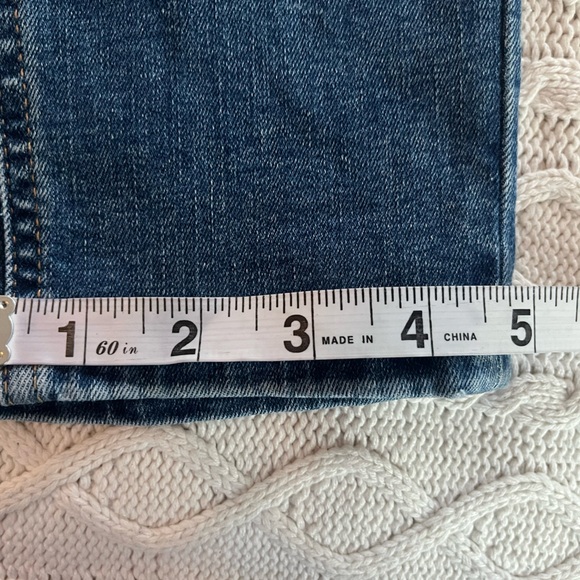 We the Free Designer medium  Wash Distressed Women's Jeans Size 31 - Picture 13 of 16